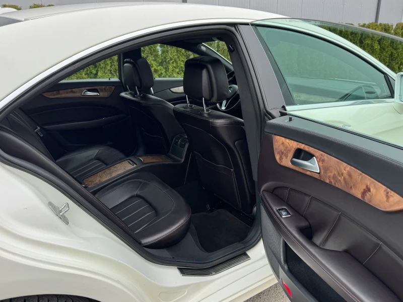 Mercedes-Benz CLS 350 CDI Bluetec/4Matic/7G-Tronic/FULL/ШВЕЙЦАРИЯ!!!, снимка 14 - Автомобили и джипове - 52892026