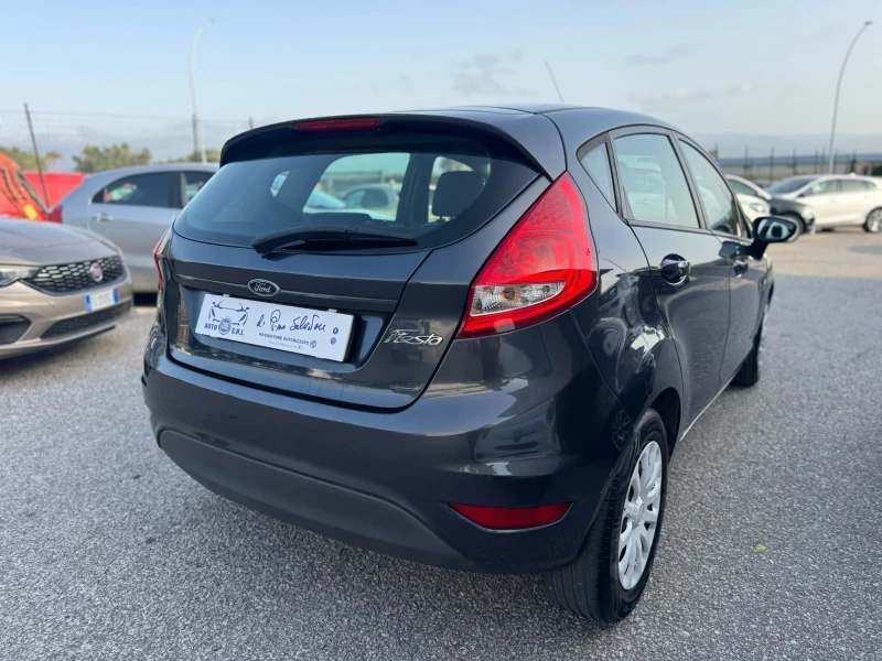 Ford Fiesta 1.4 LPG , снимка 4 - Автомобили и джипове - 52910754