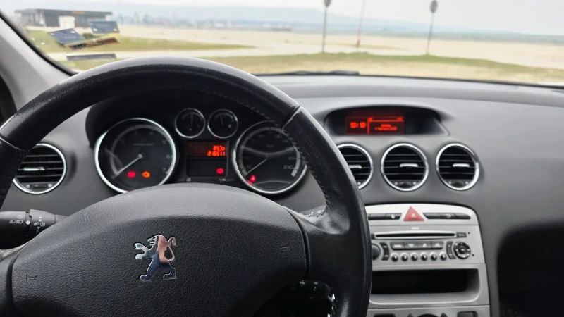 Peugeot 308 1.6, снимка 16 - Автомобили и джипове - 53330273
