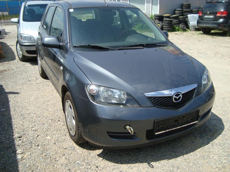 Mazda 2 1.4 HDI, снимка 4 - Автомобили и джипове - 25661102
