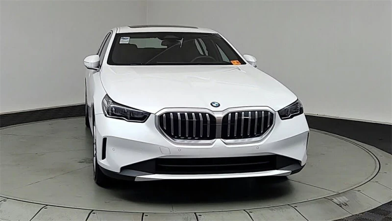 BMW 530 XDRIVE530I - 105871 лв. / 54130.98 € - 46420420 1