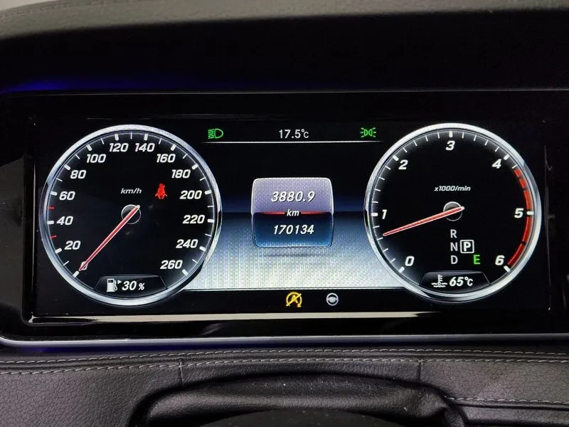 Mercedes-Benz S 350 D 4Matic - изображение 8