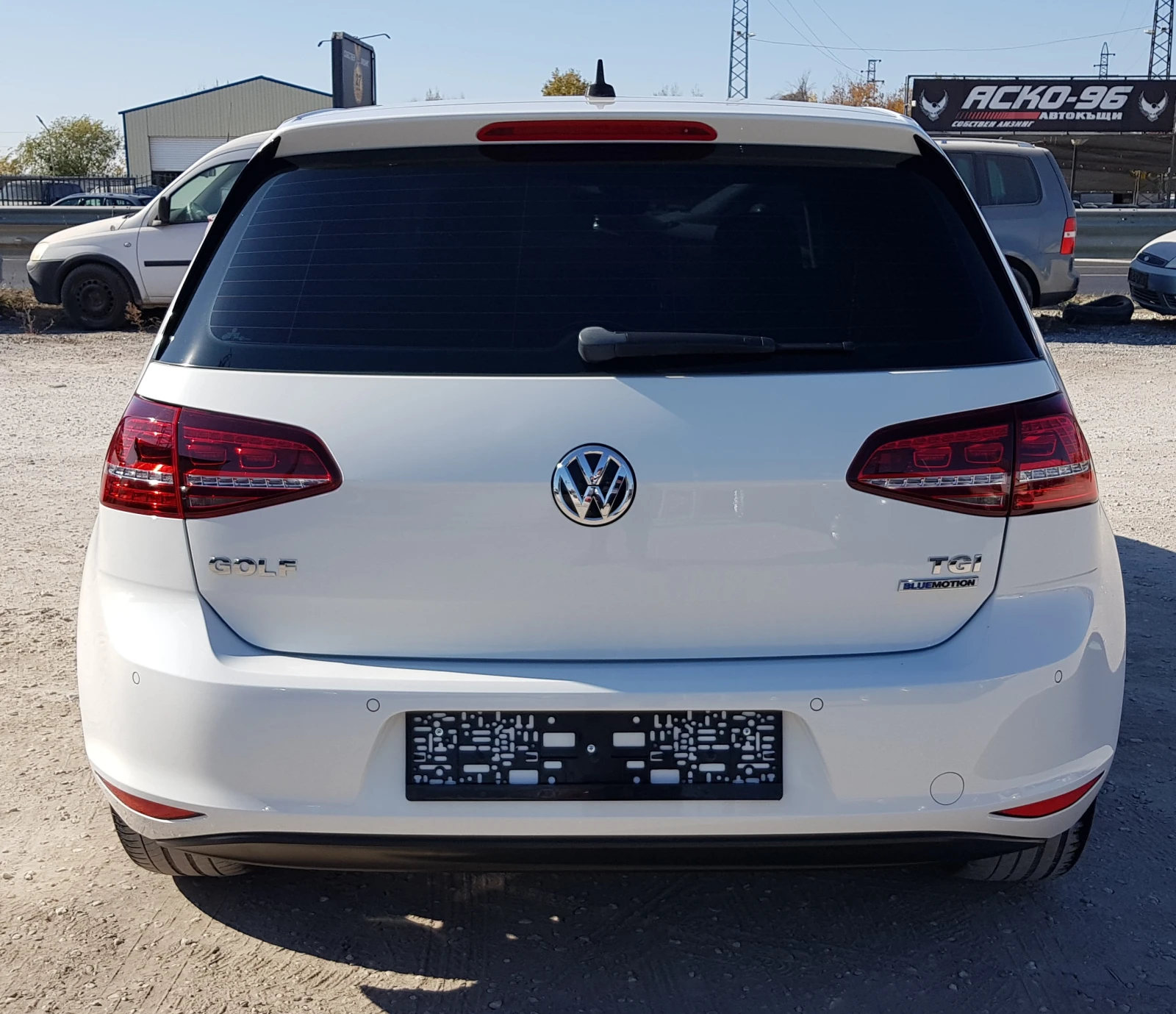 VW Golf АВТОМАТИК 152 000 КМ ФАБРИЧЕН МЕТАН EURO 6B ЛИЗИНГ - изображение 6