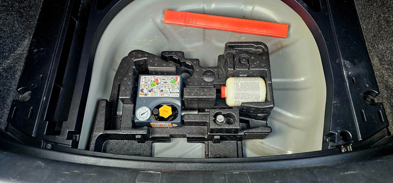 Volvo V40 | Mobile.bg   13