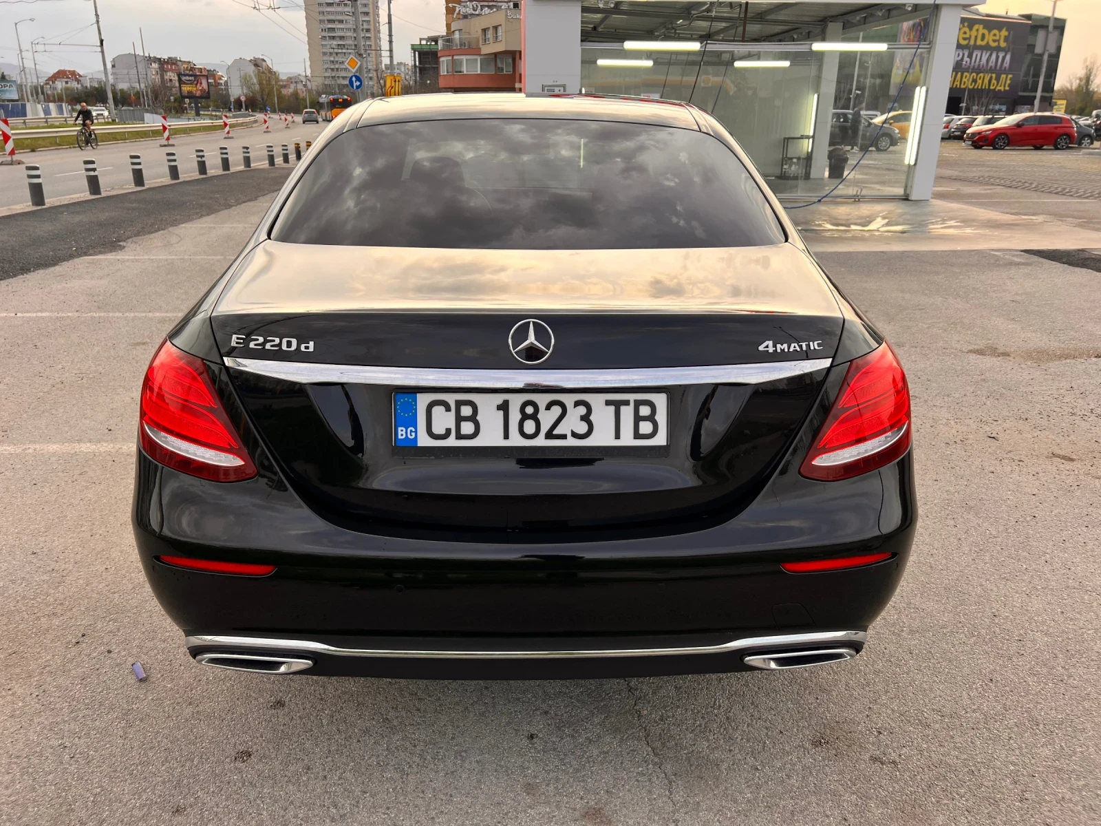 Mercedes-Benz E 220 9Gtroni/4Matic/Ambient/360Камeра/Multibeam/Подgрев - изображение 6