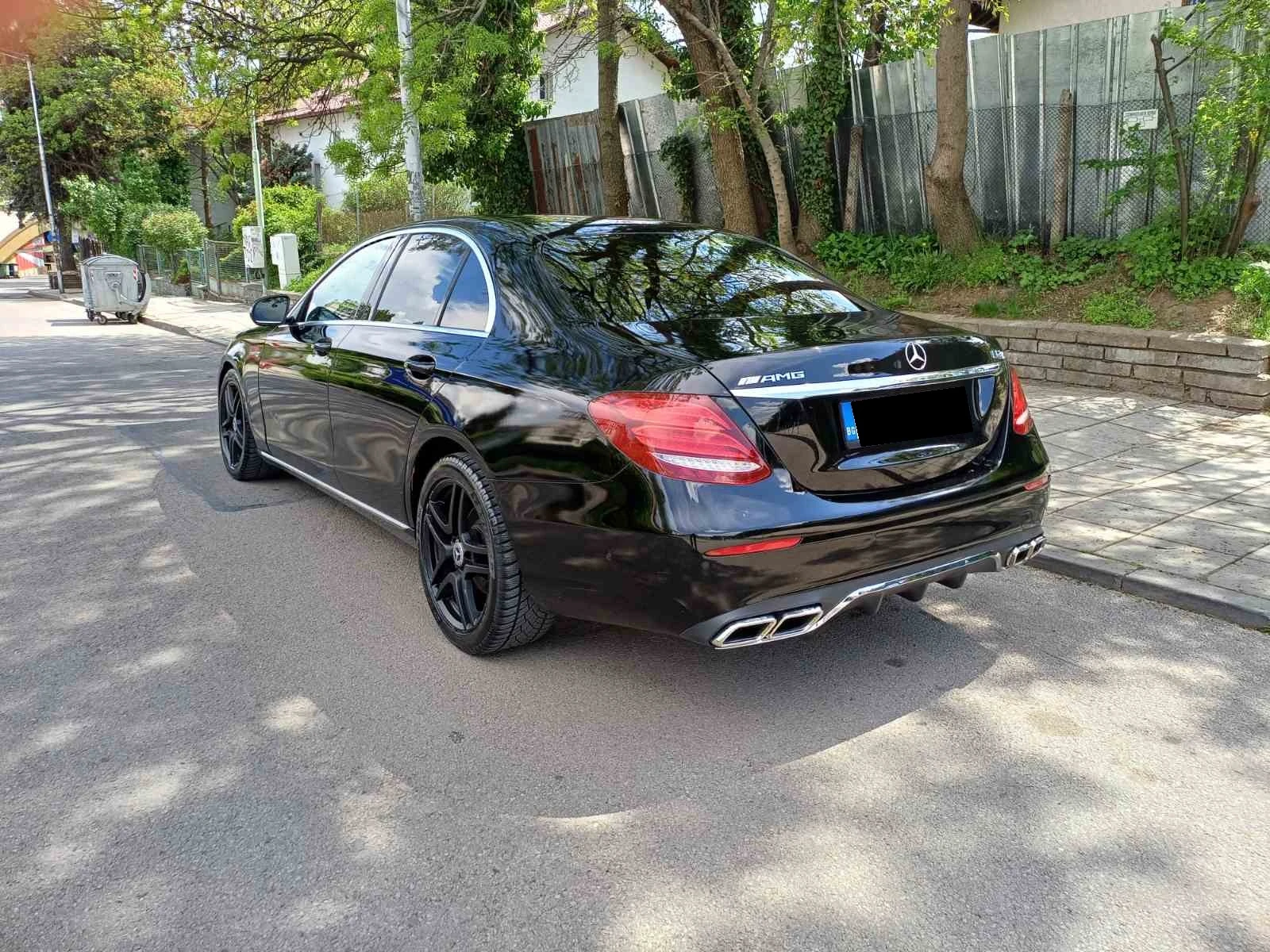 Mercedes-Benz E 200 AMG-Line - изображение 7