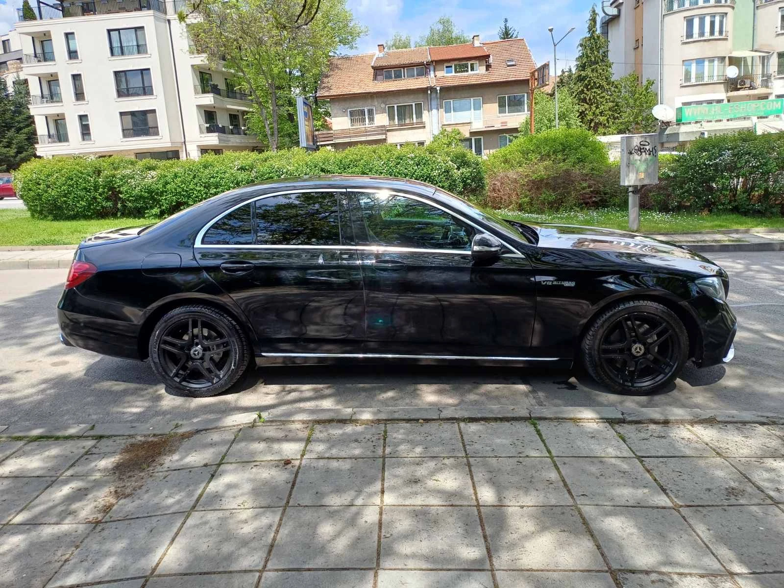 Mercedes-Benz E 200 AMG-Line - изображение 5