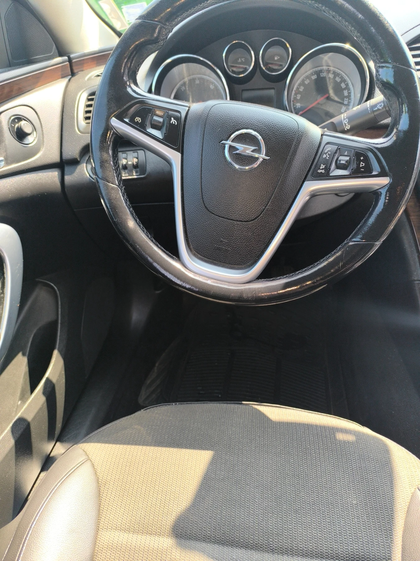 Opel Insignia  - изображение 8