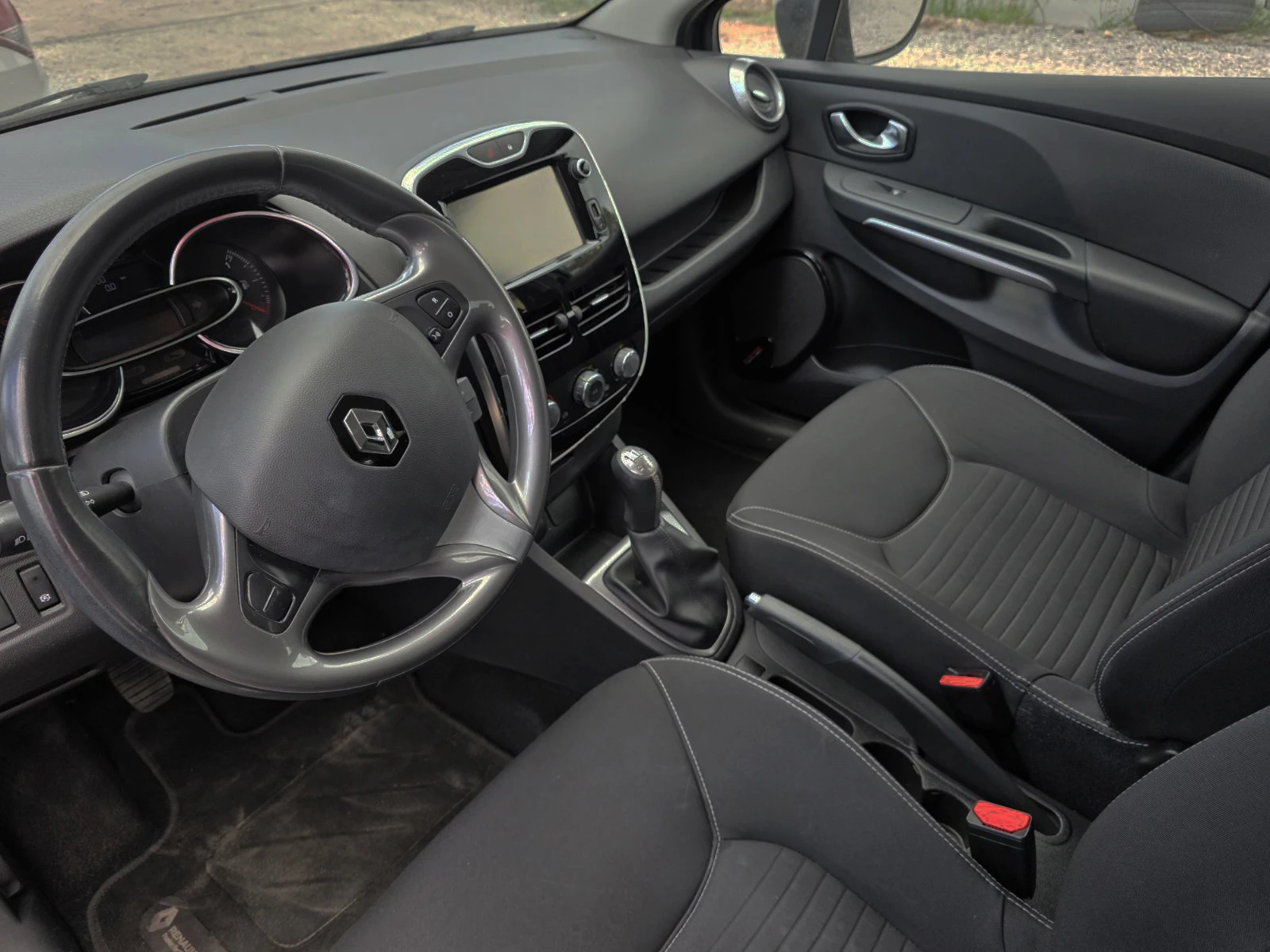 Renault Clio 0.9 TCe - изображение 8