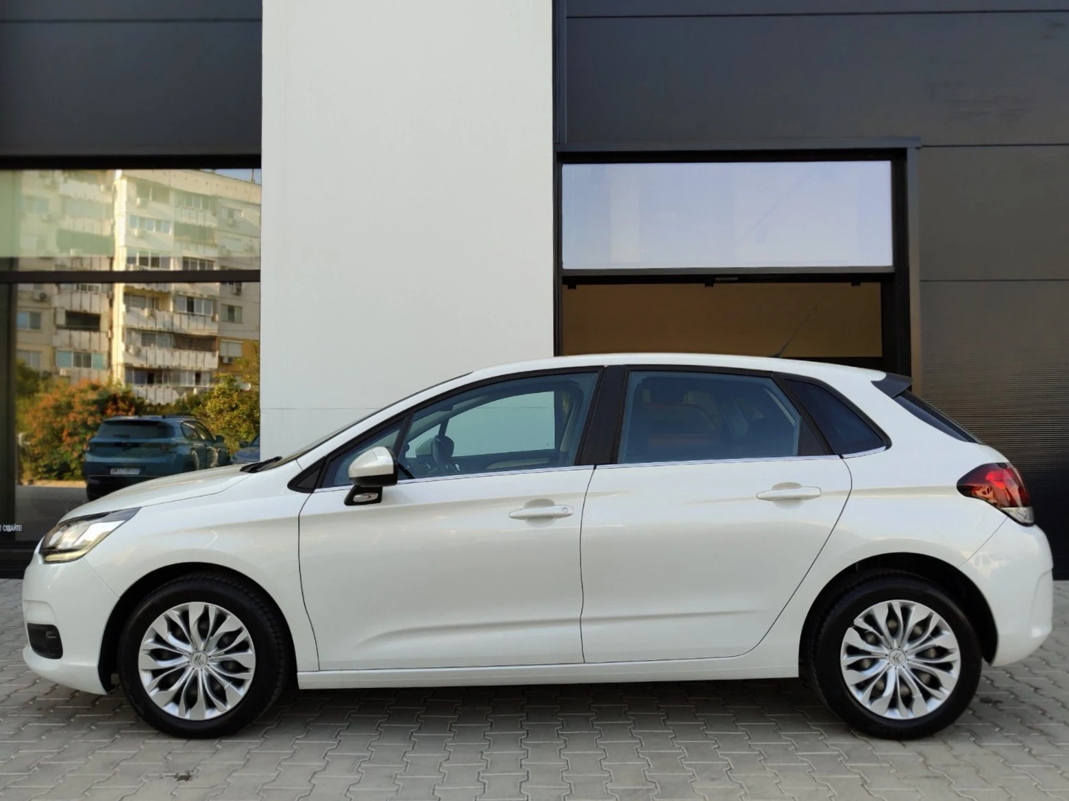 Citroen C4 1.2 THP 110hp (EB2D Euro 6) - изображение 5