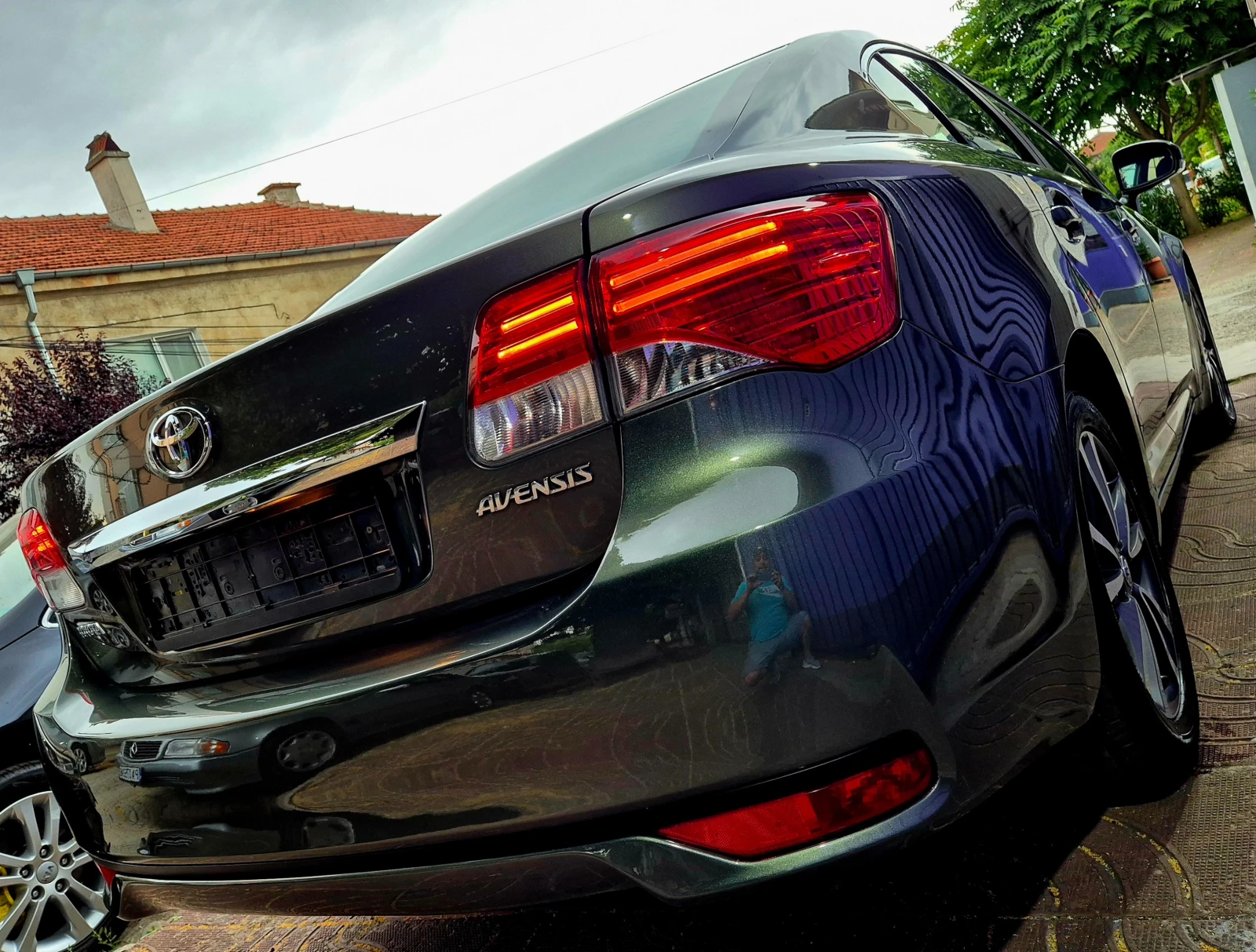 Toyota Avensis 2.0d4d-EXCLUSIVE-верига-нави-6скорости-japan - изображение 10