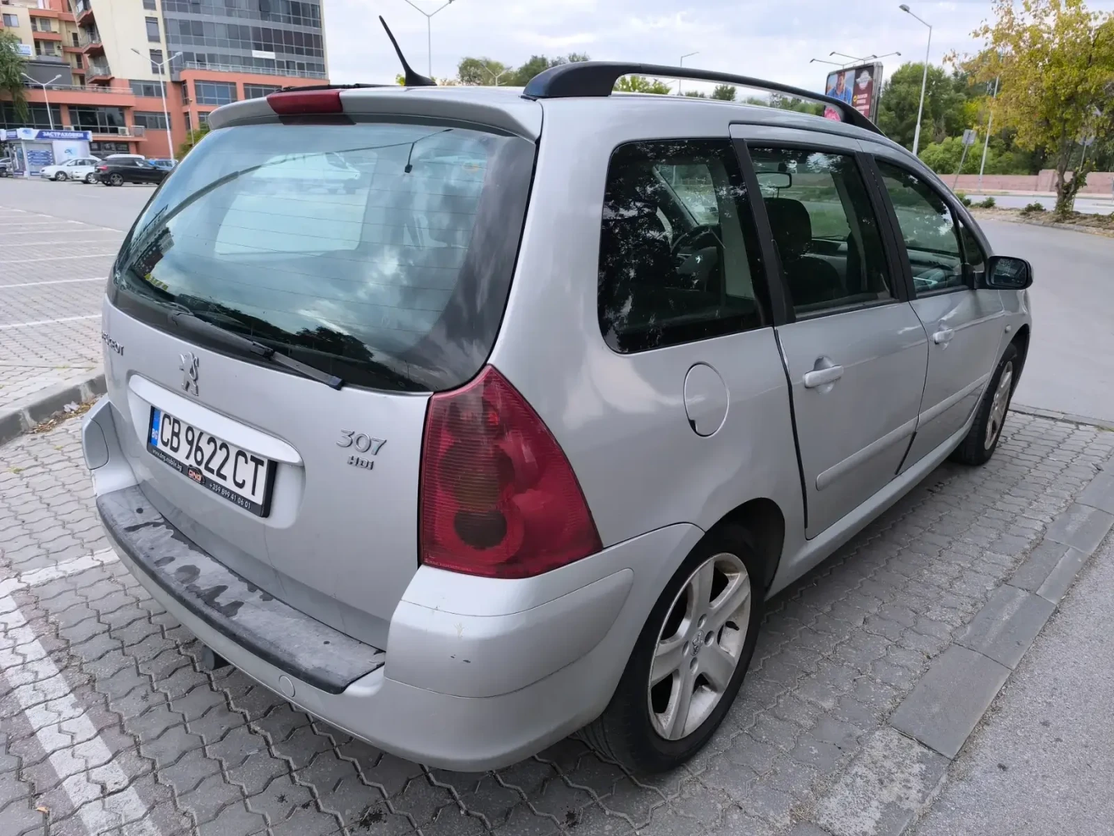 Peugeot 307 SW 2.0 HDI 110к.с. - изображение 10