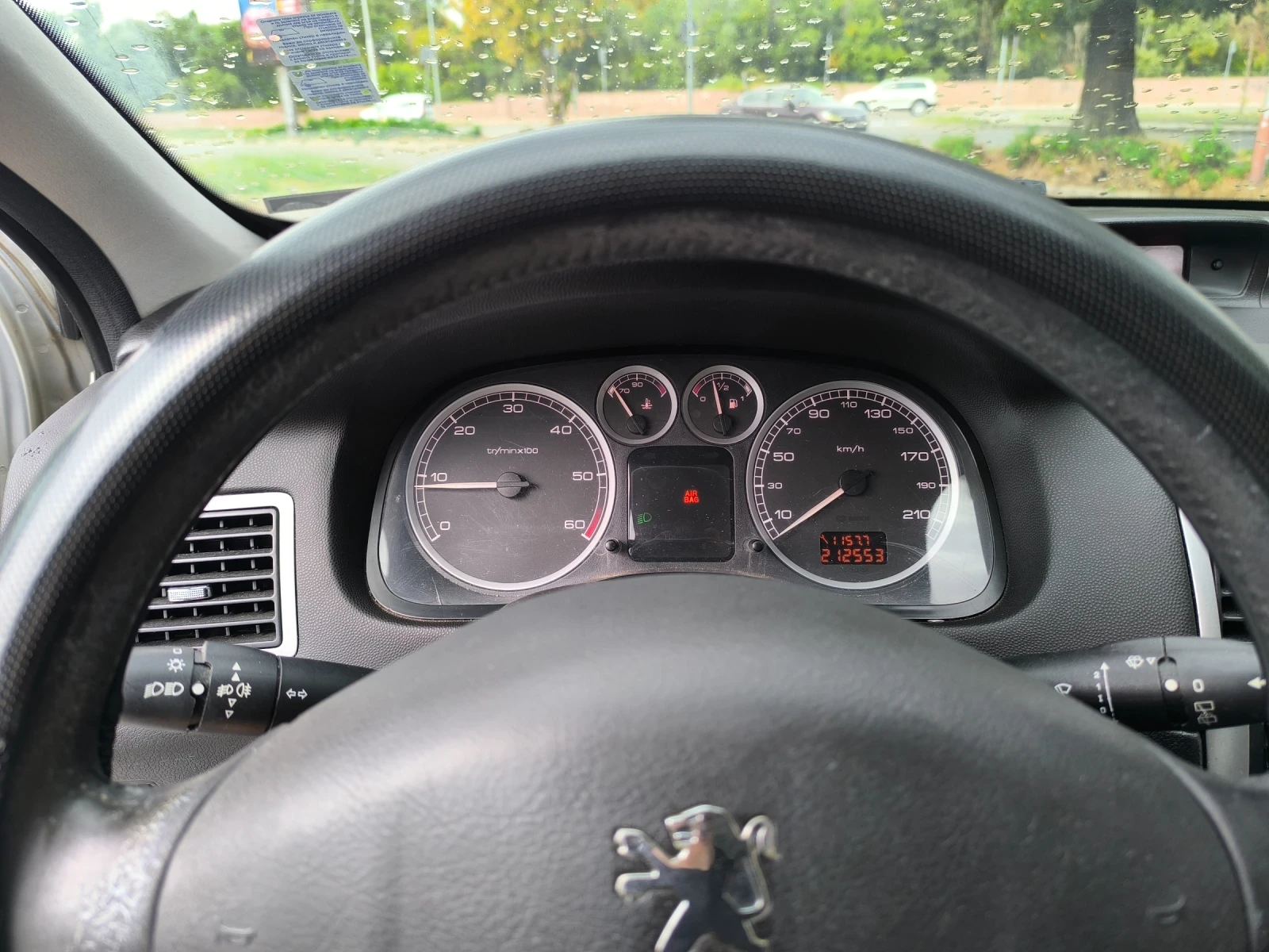 Peugeot 307 SW 2.0 HDI 110к.с. - изображение 4
