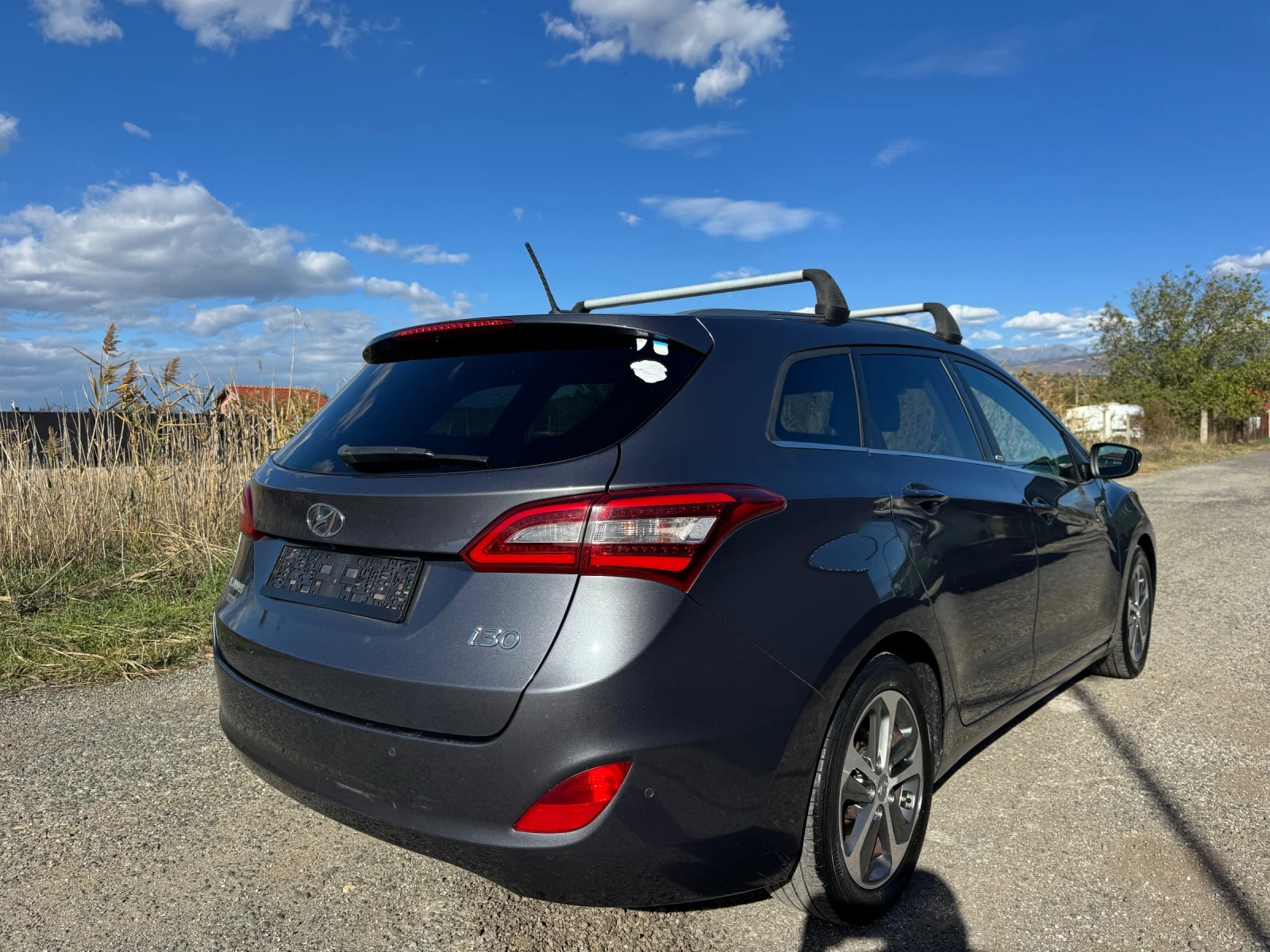 Hyundai I30 1.6 CRDI * BLACK LINE* NAVI* CAMERA* E6B*  | Mobile.bg — изображение 5