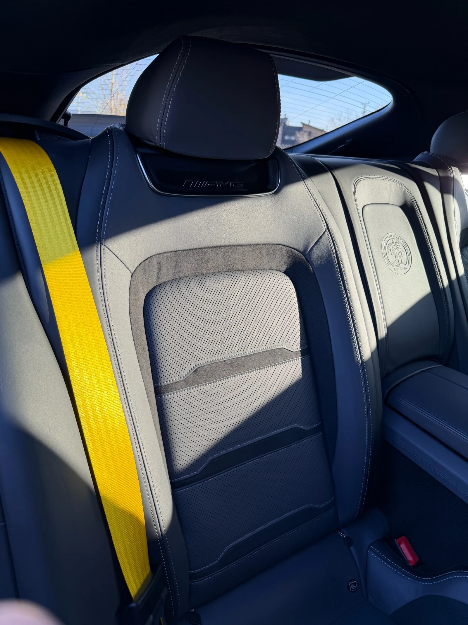 Mercedes-Benz GT AMG 63 S * 4MATIC + * 4 DOOR * CARBON * CERAMIC | Mobile.bg   14