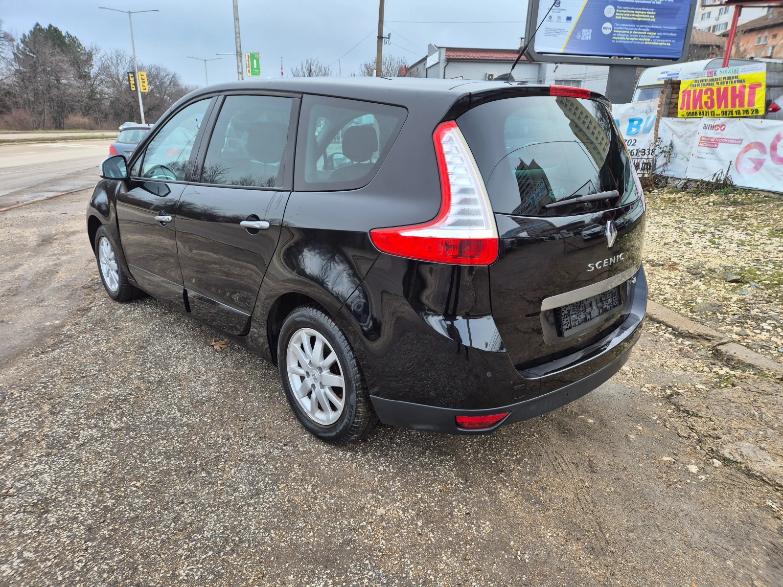 Renault Scenic 1.5DCI NAVI, 7mesta - изображение 7