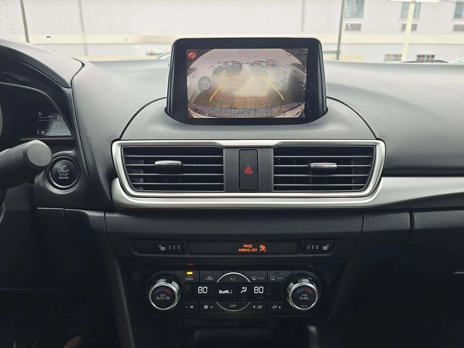 Mazda 3  - изображение 7