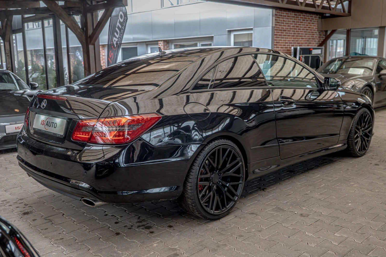 Mercedes-Benz E 350 CDI/Coupe/AMG/Подгрев/PDC/7-G Tronic, снимка 6 - Автомобили и джипове - 54000782