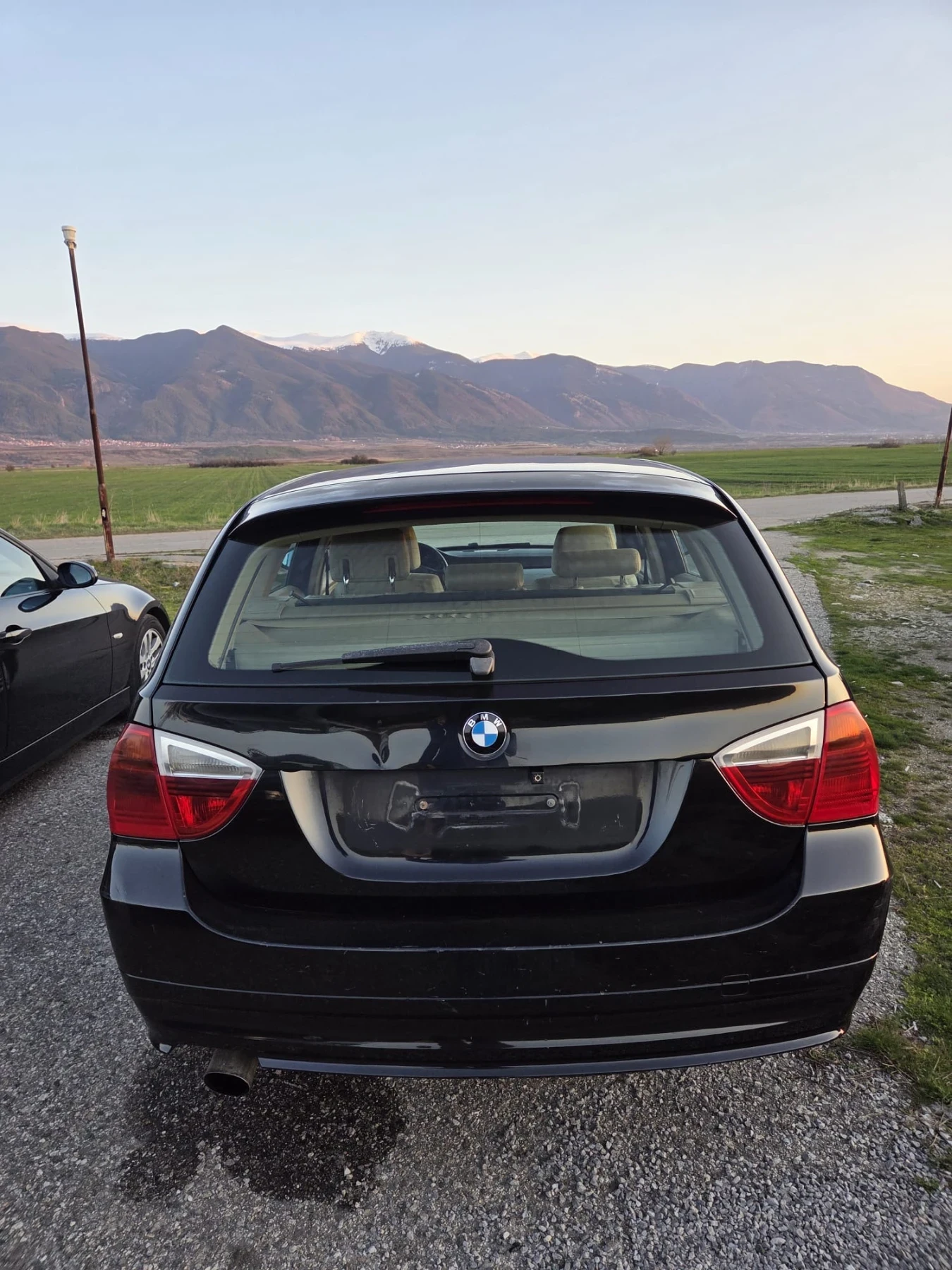 BMW 320, снимка 6 - Автомобили и джипове - 54045827