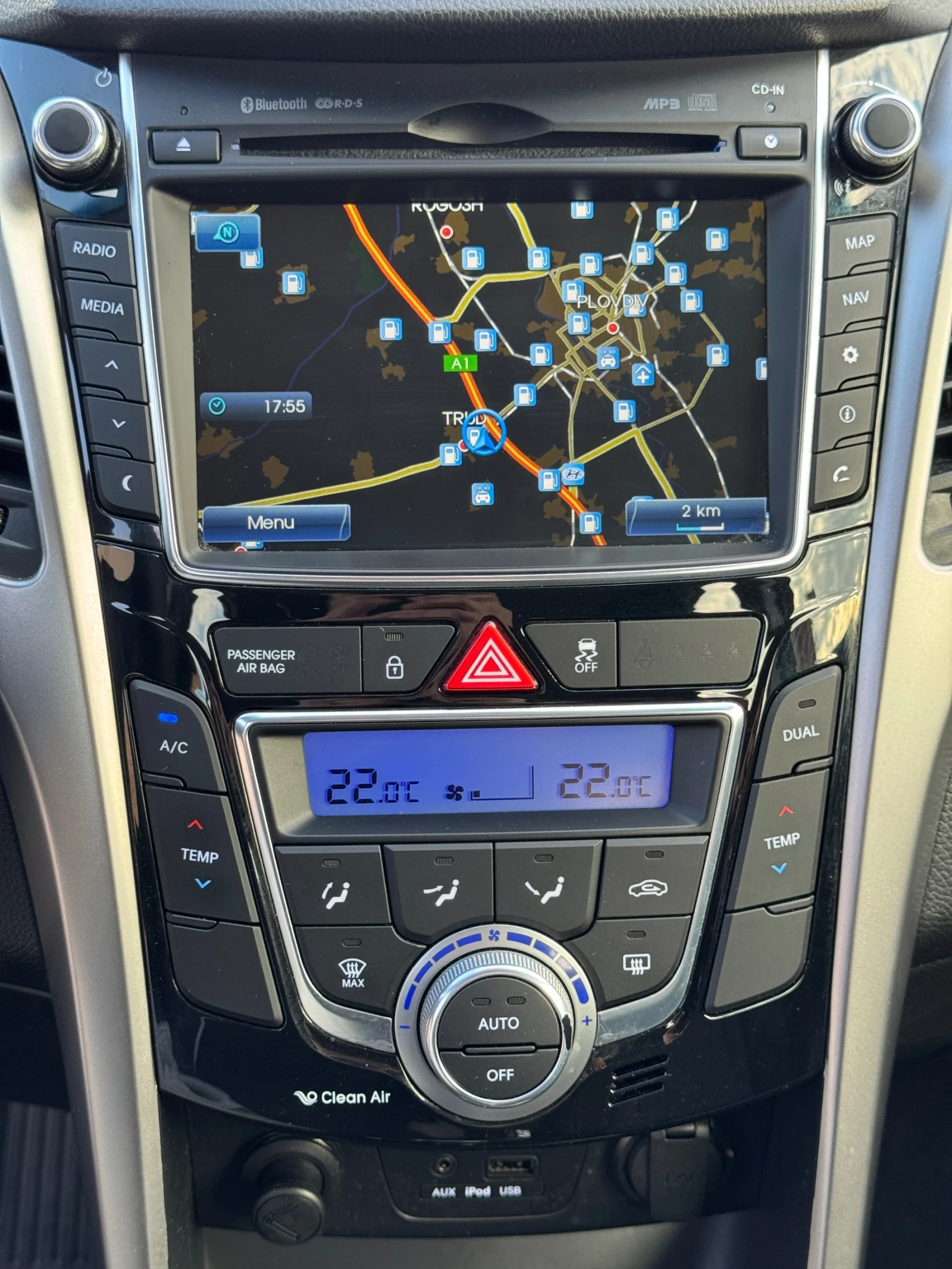 Hyundai I30 1.6 GDI Navi , снимка 17 - Автомобили и джипове - 54049944