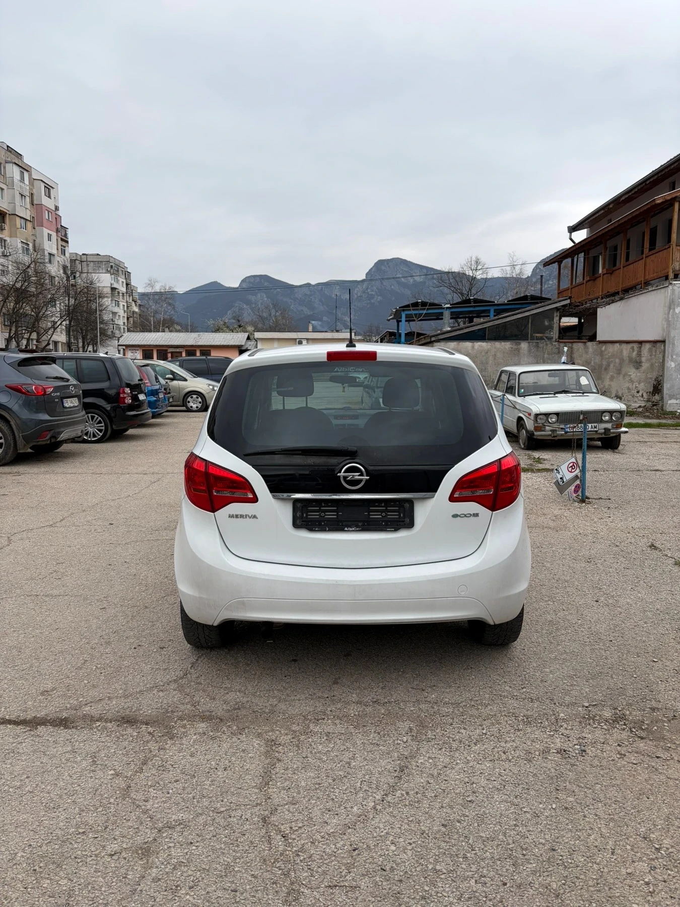 Opel Meriva 1.3 , снимка 6 - Автомобили и джипове - 54061035