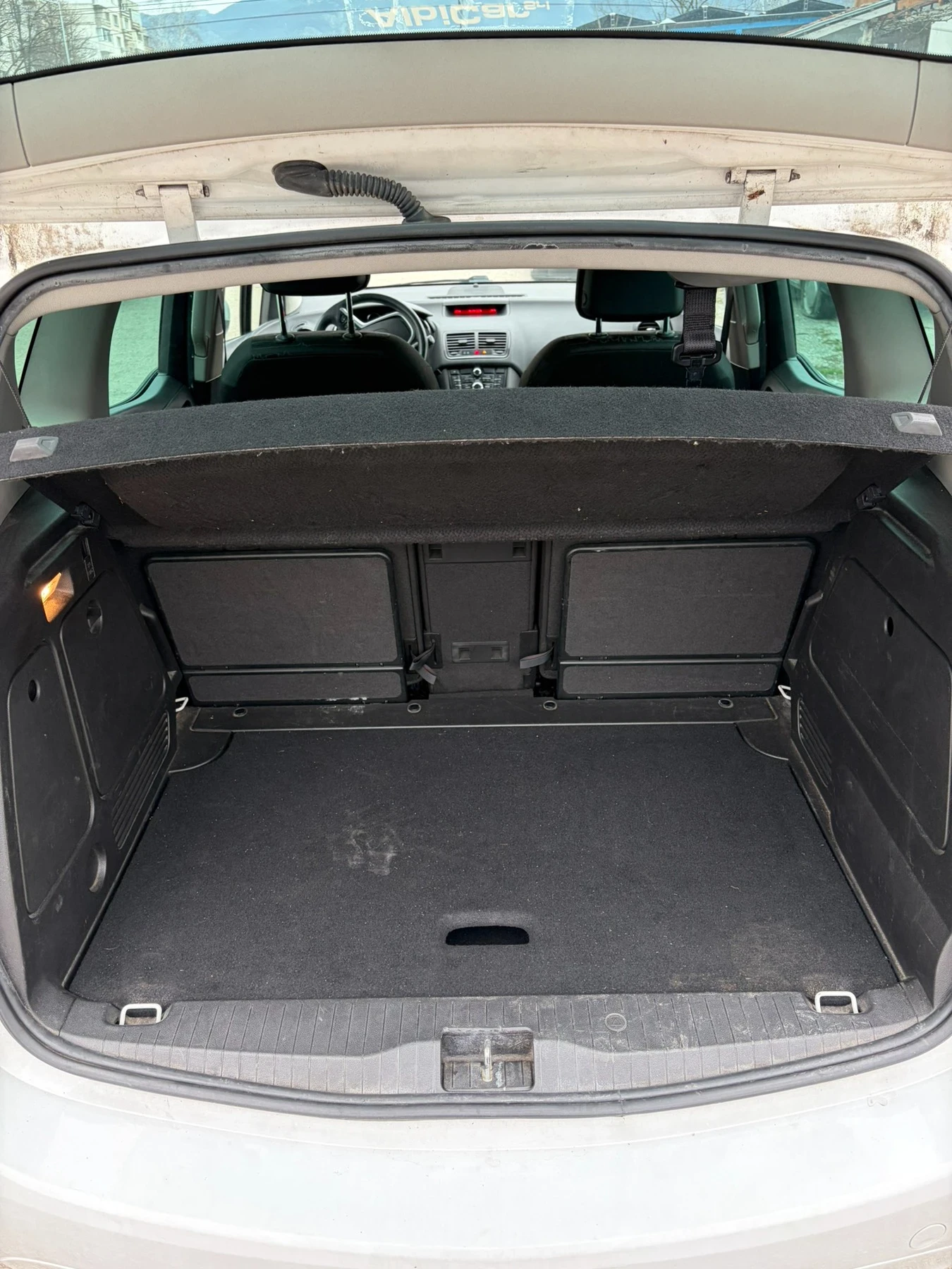 Opel Meriva 1.3 , снимка 7 - Автомобили и джипове - 54061035