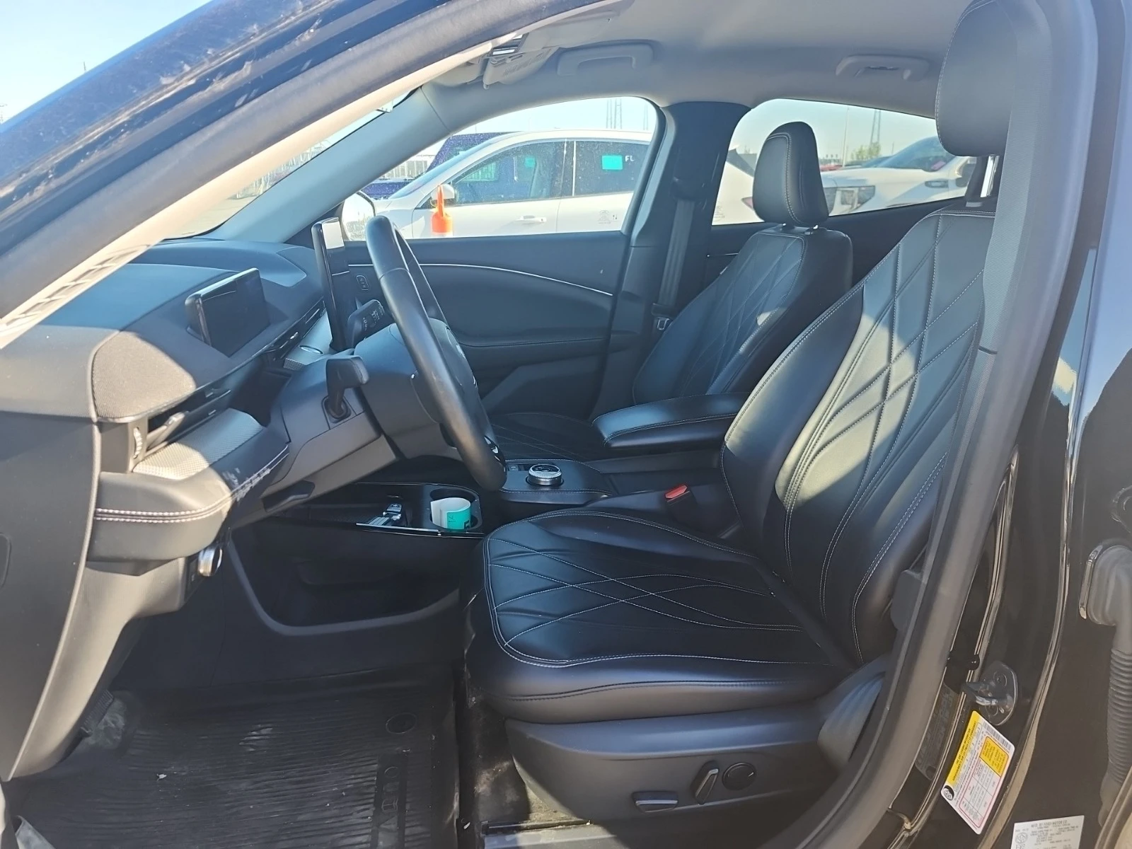 Ford Mustang Mach-E Select | Камера  | Blind Spot | Digita, снимка 6 - Автомобили и джипове - 54634363