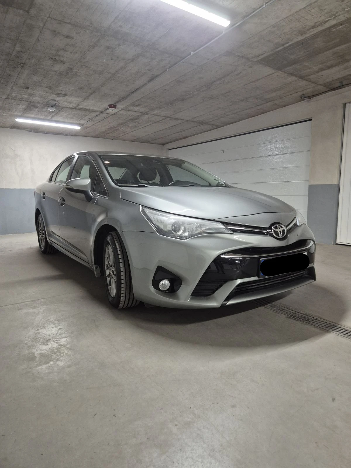 Toyota Avensis, снимка 7 - Автомобили и джипове - 54659900