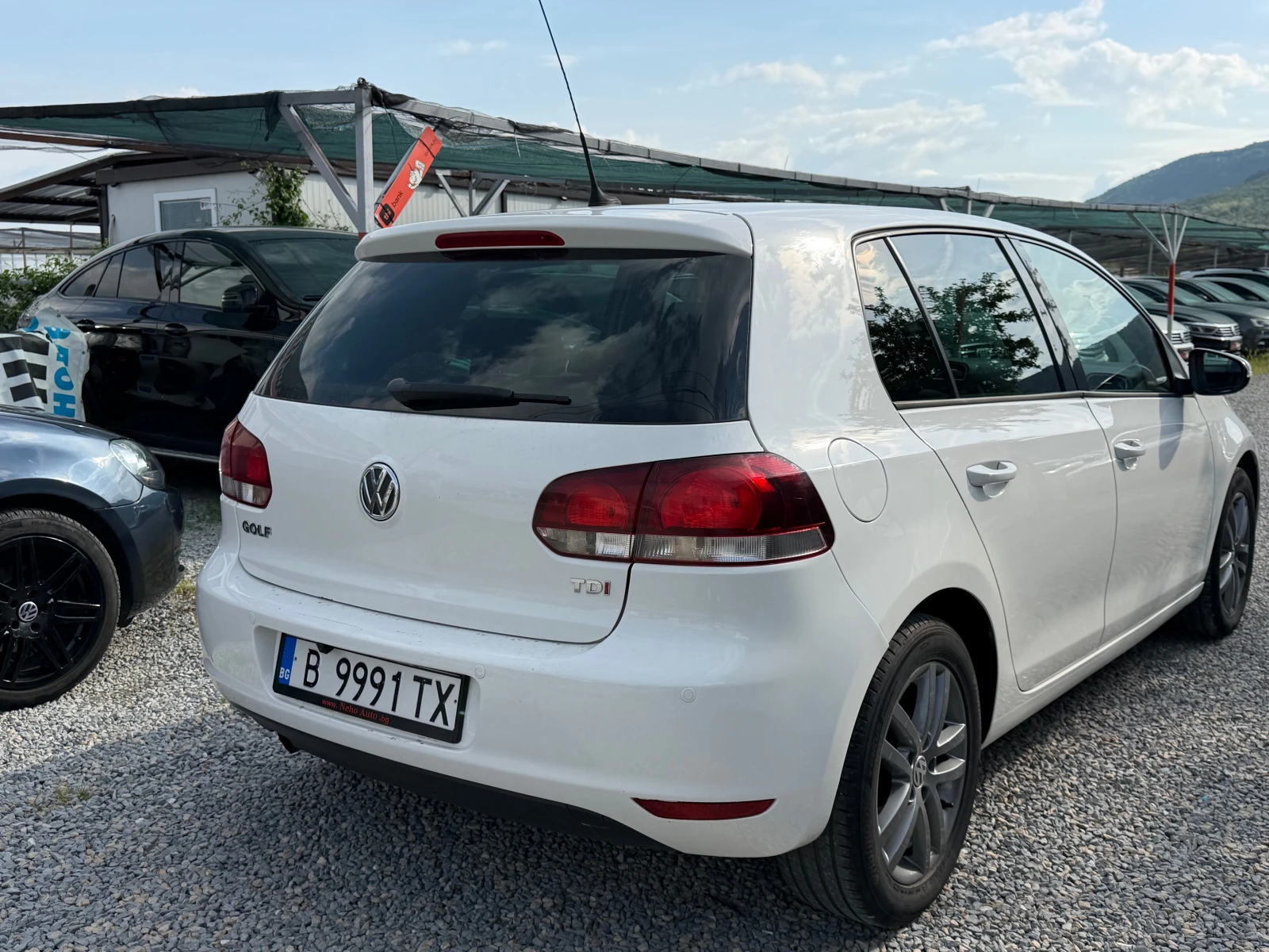VW Golf 1.6ТDİ 105kc, снимка 3 - Автомобили и джипове - 54700337