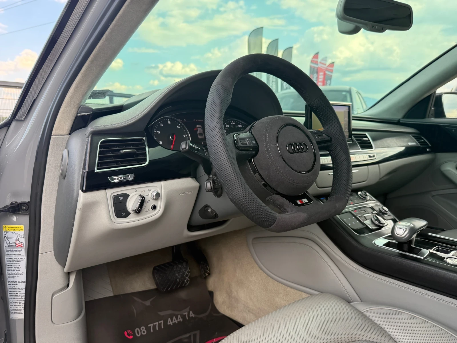 Audi A8 4.0T* 2016г* S8 Pack* LONG* 165.000KM* FULL MAX* , снимка 8 - Автомобили и джипове - 54722423