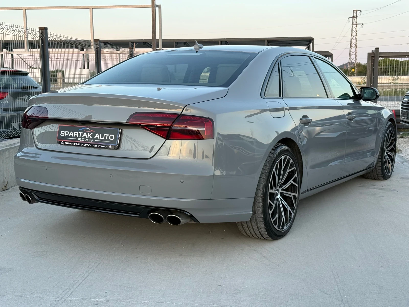 Audi A8 4.0T* 2016г* S8 Pack* LONG* 165.000KM* FULL MAX* , снимка 4 - Автомобили и джипове - 54722423