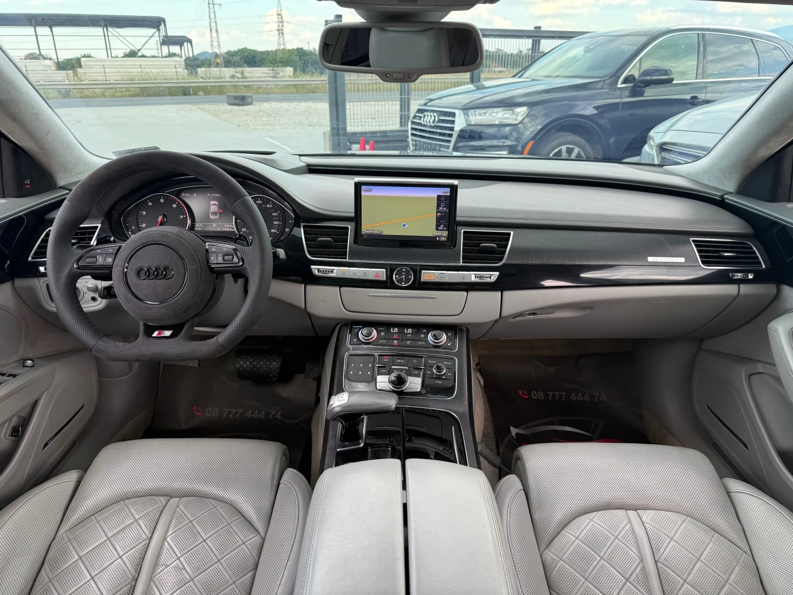 Audi A8 4.0T* 2016г* S8 Pack* LONG* 165.000KM* FULL MAX* , снимка 12 - Автомобили и джипове - 54722423