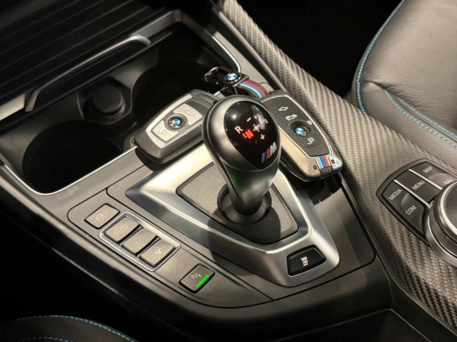 BMW M2 Competition* ПОДГРЕВ ВОЛАН КРАЙНА ЦЕНА* encareu.co, снимка 10 - Автомобили и джипове - 56307319