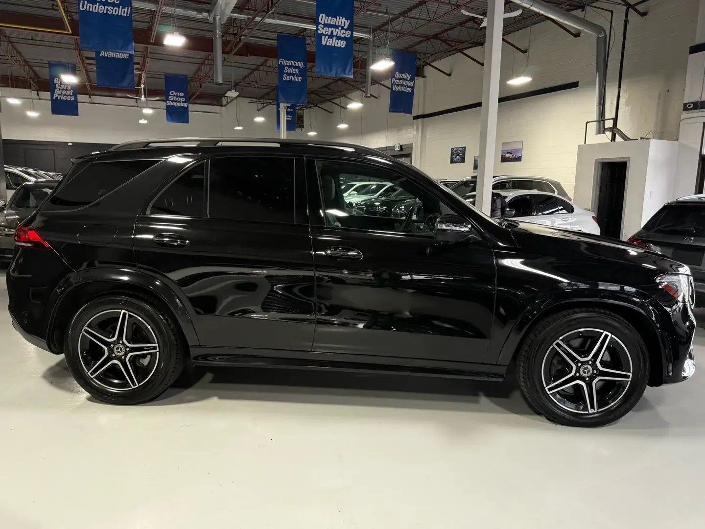 Mercedes-Benz GLE 450 AMG BLK OPTIK* 360* PANO* BURMASTER* КРАЙНА ЦЕНА, снимка 7 - Автомобили и джипове - 55276742