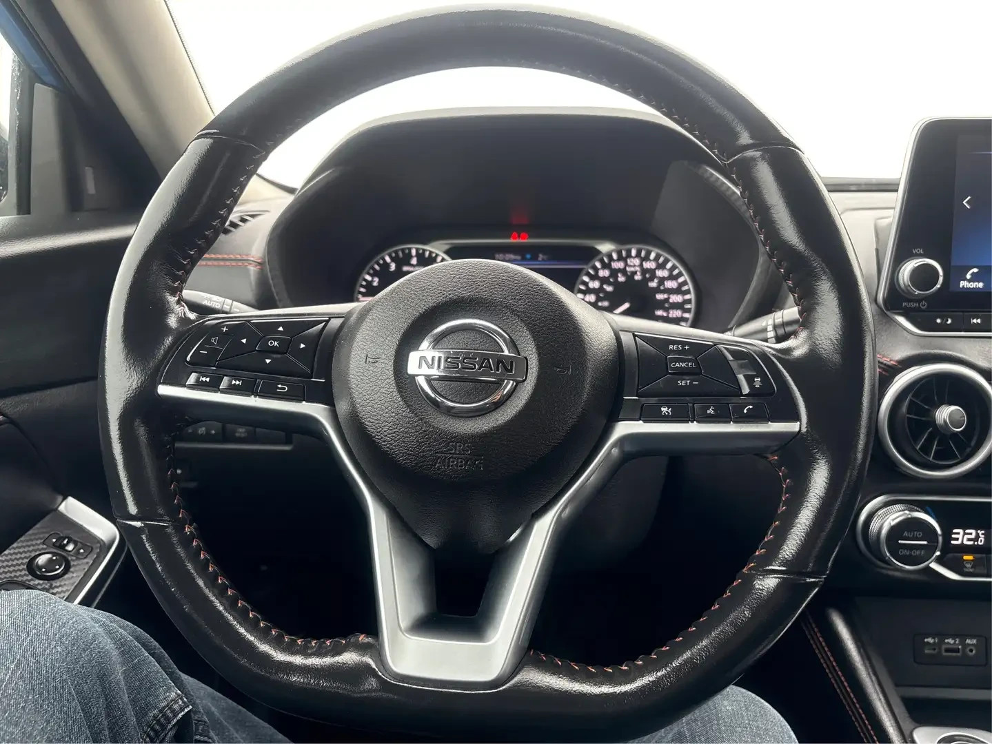 Nissan Sentra SR CVT, снимка 14 - Автомобили и джипове - 55379033