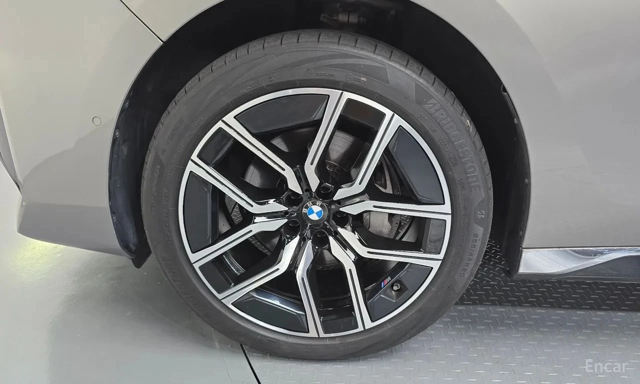 BMW 740 XDRIVE 40D * МАСАЖИ* ДИСТРОНИК* 360 КАМЕРА* , снимка 5 - Автомобили и джипове - 55990594
