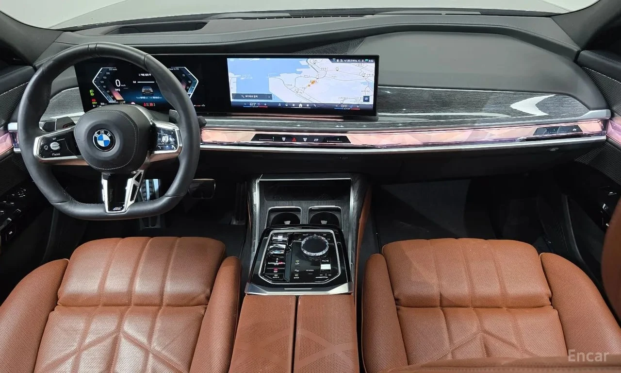 BMW 740 XDRIVE 40D * МАСАЖИ* ДИСТРОНИК* 360 КАМЕРА* , снимка 7 - Автомобили и джипове - 55990594