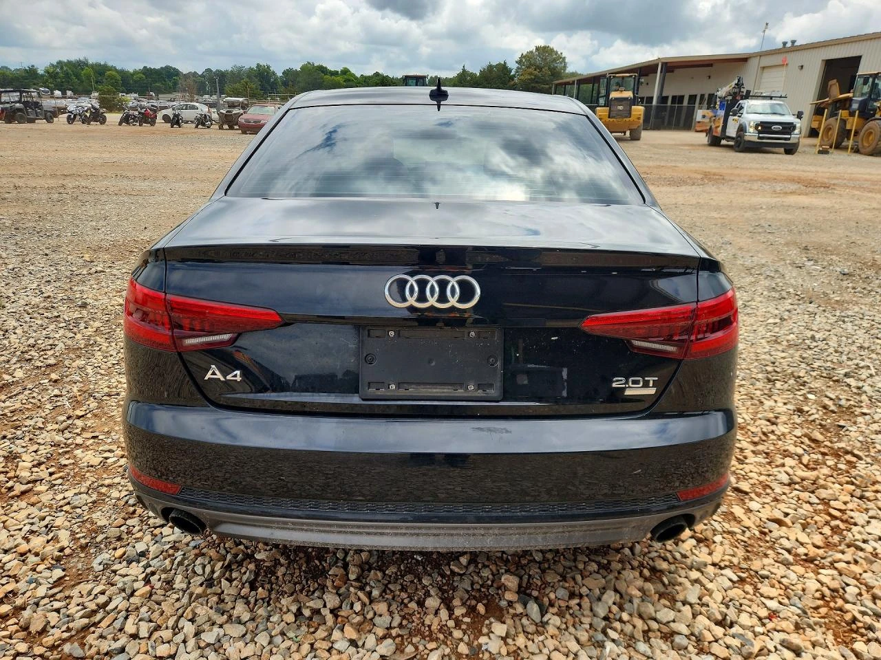 Audi A4 2.0l Ultra Premium, снимка 6 - Автомобили и джипове - 56348703