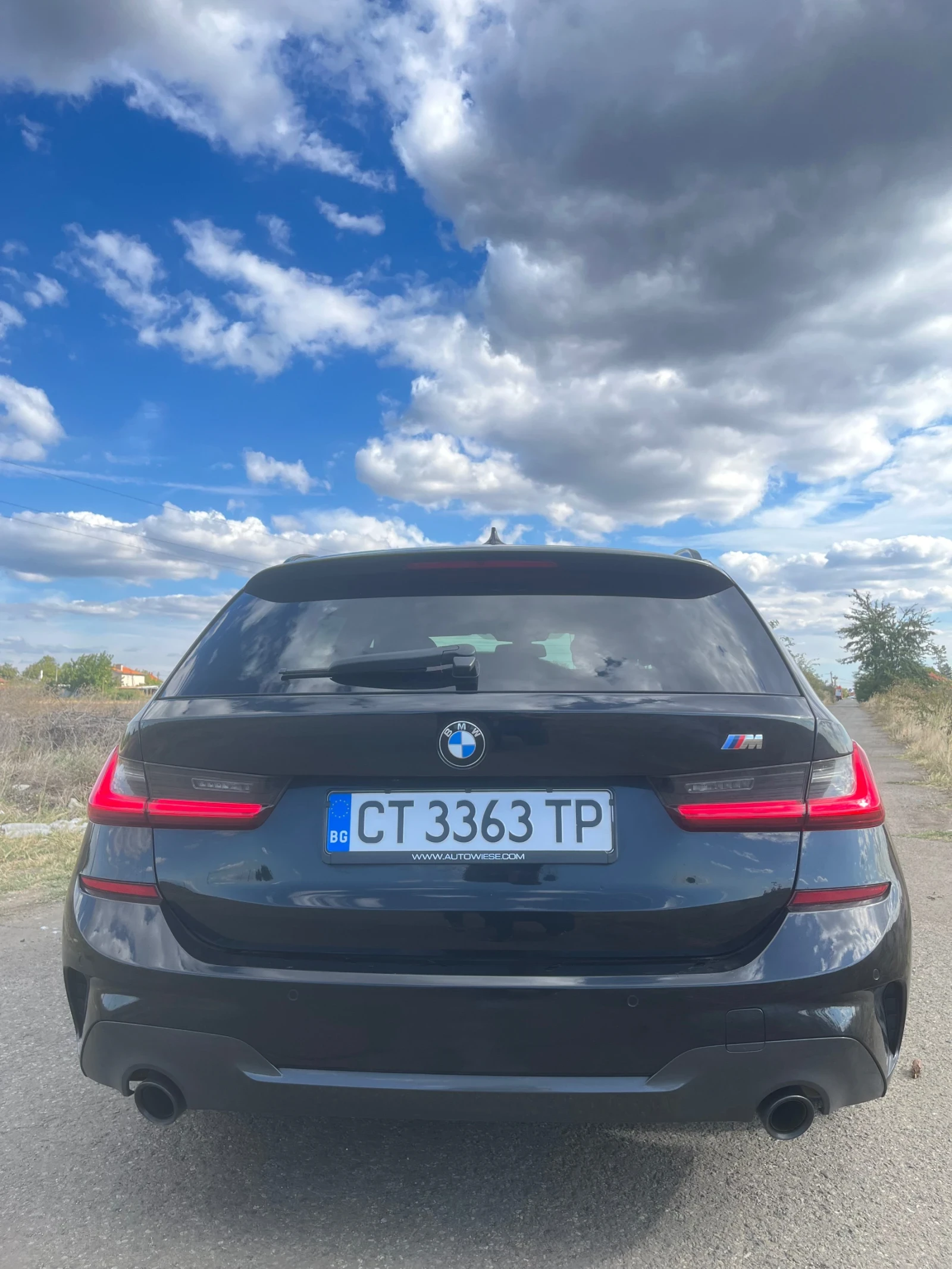 BMW 330 xDrive, снимка 6 - Автомобили и джипове - 56440949
