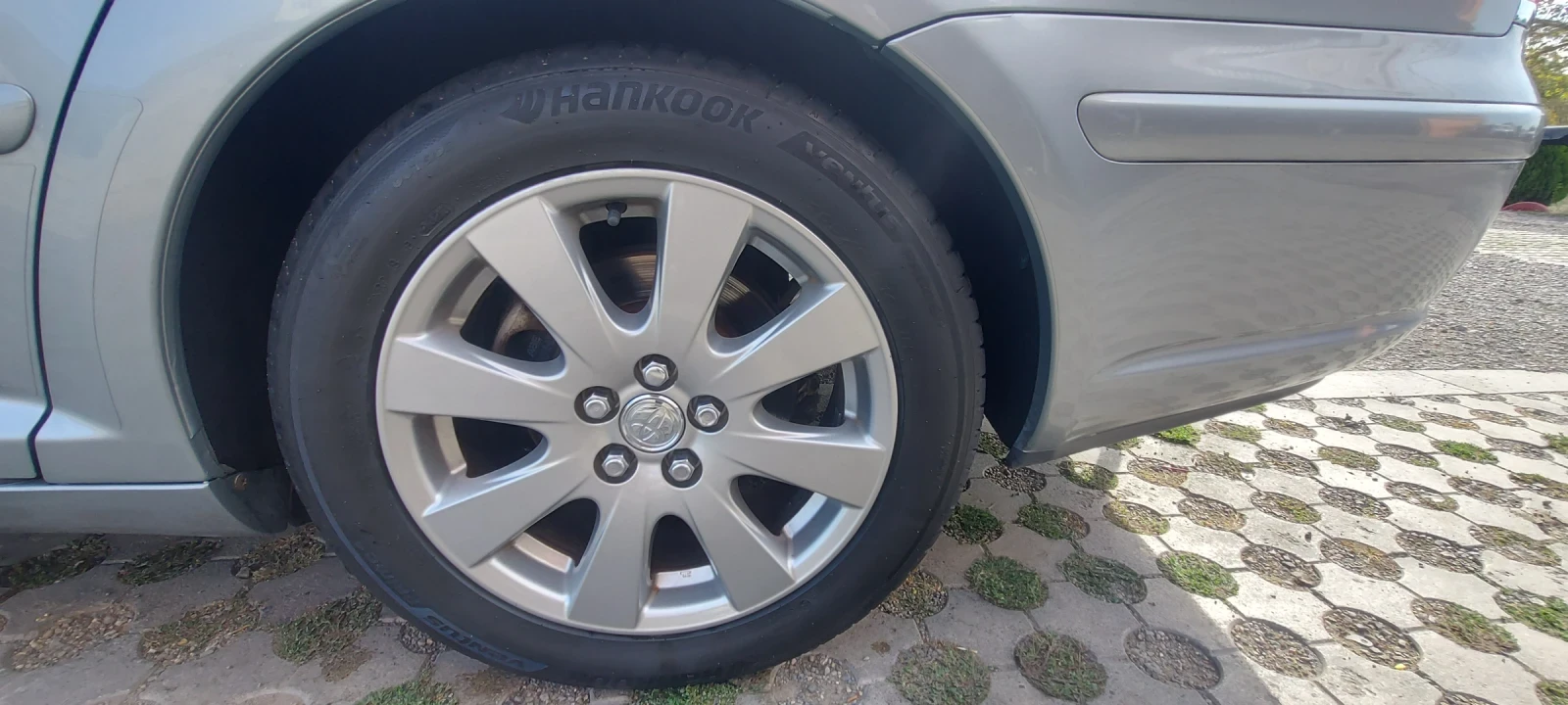 Toyota Avensis 1.8 | Mobile.bg � ����������� 3