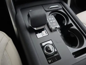 Land Rover Discovery 2.0 Automatic, снимка 13