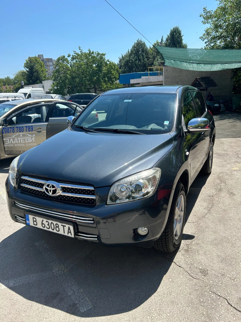 Toyota Rav4 2.2 D4D 136 кс., снимка 2 - Автомобили и джипове - 48657098