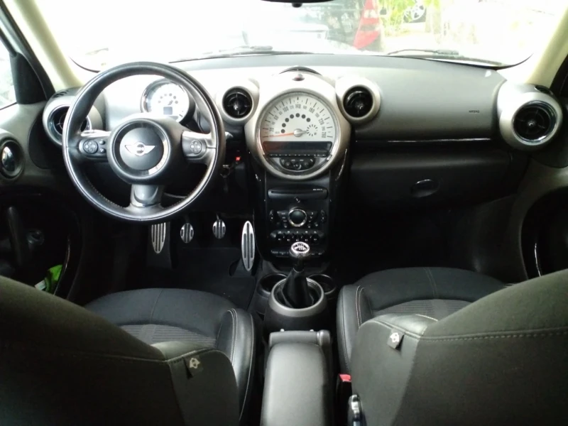 Mini Countryman ALL4  S, снимка 9 - Автомобили и джипове - 51669247