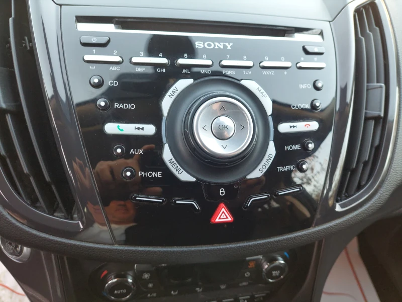 Ford Kuga 4x4 AUTOMAT, снимка 8 - Автомобили и джипове - 52001915