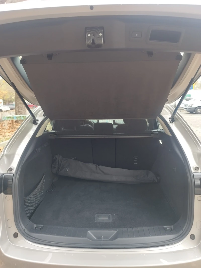 Mazda CX-60 2.5 -Плъгин, снимка 11 - Автомобили и джипове - 52382951