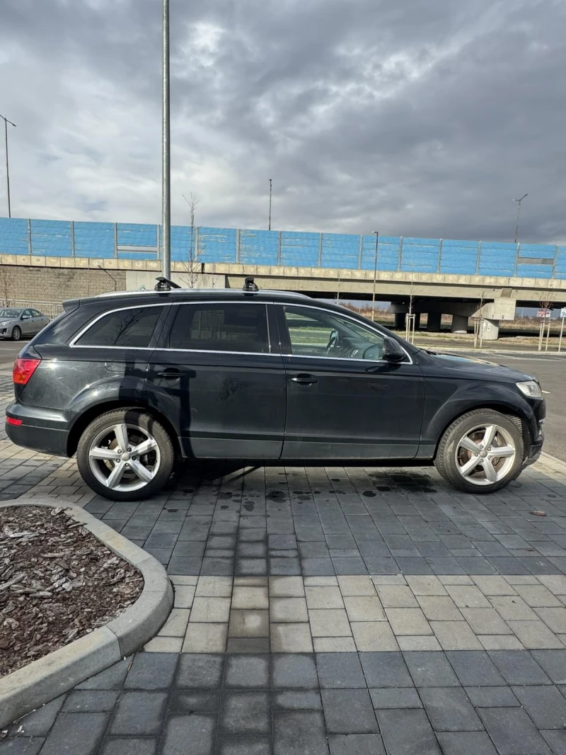 Audi Q7, снимка 7 - Автомобили и джипове - 53196364