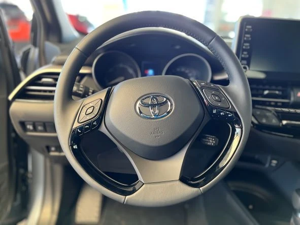 Toyota C-HR Hybrid 1.8 I Flow, снимка 9 - Автомобили и джипове - 48388781