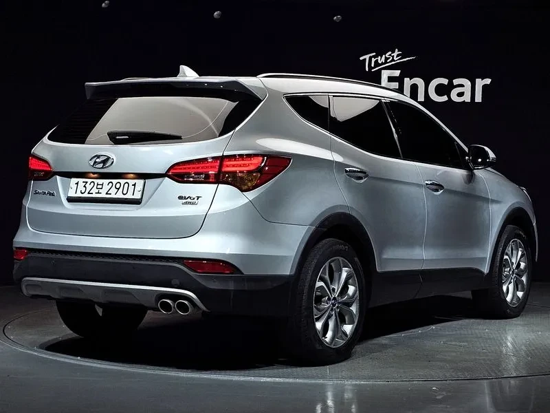 Hyundai Santa fe 2.2 4Wd Exclusive Special - изображение 2