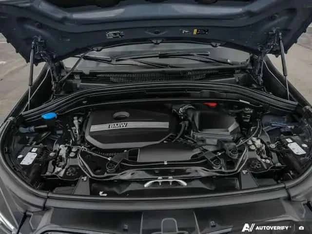 BMW X1 | xDrive28i | Pano | Подгреви | Carfax, снимка 11 - Автомобили и джипове - 53721881