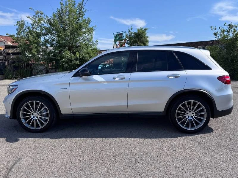 Mercedes-Benz GLC 43 AMG | CARFAX | ОПЦИЯ ЗА АВТОФИНАНСИРАНЕ, снимка 8 - Автомобили и джипове - 55433308